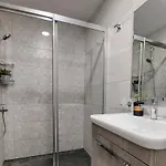 Centre Luxury With Pool Near Dunya Ivf & 度假居 凯里尼亚