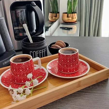 Centre Luxury With Pool Near Dunya Ivf & Girne