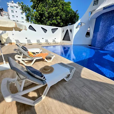 Centre Luxury With Pool Near Dunya Ivf & * 凯里尼亚