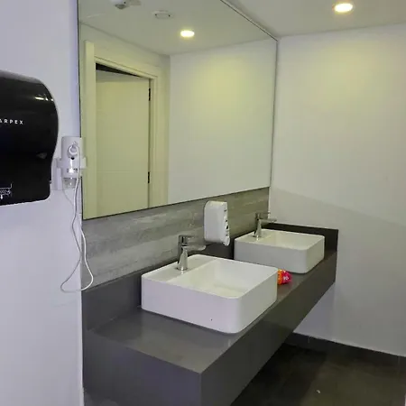 Centre Luxury With Pool Near Dunya Ivf & 別荘 キレニア