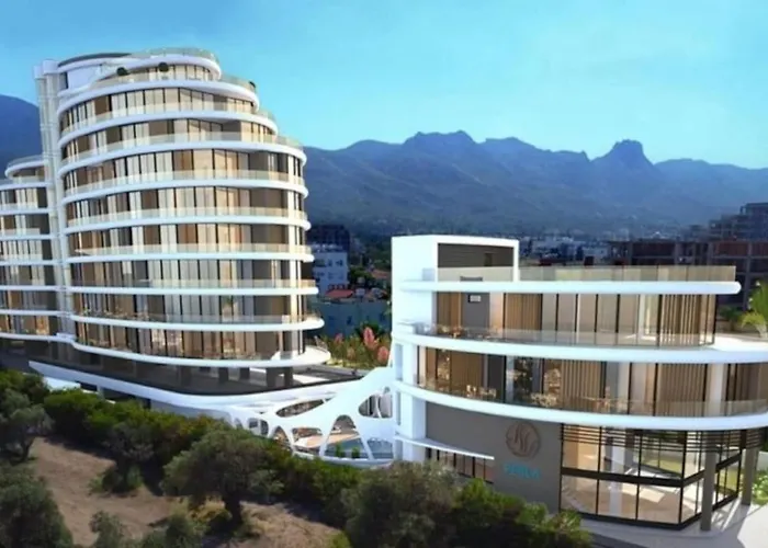 Centre Luxury With Pool Near Dunya Ivf & *