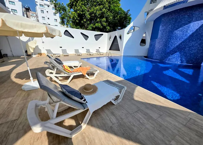 Centre Luxury With Pool Near Dunya Ivf & * Kyrenia (Northern Cyprus)