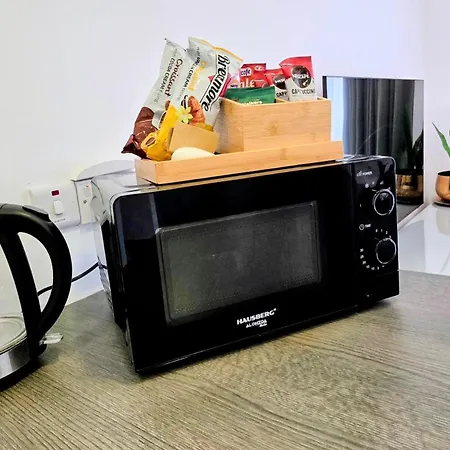 Centre Luxury With Pool Near Dunya Ivf & Feriehus *